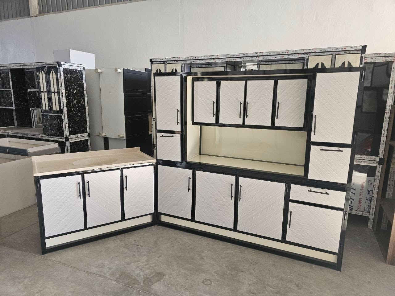 #تخفيضات  لفترة محدودة 💥
#السعر_315 الف

#كاونتر مترين  ارضي وملحق ديكور حجل ثابت  مع سنك (متر و20 )مرمر 
السعر 315 الف   
سقف الارضي مبطن MDF

#المصداقية والتوصيل السريع شعارنا 

التوصيل داخل بغداد  مجاني 💥

باقي المحافظات حسب البعد 💥

الاستلام على. الفحص ✨

للحجز والاستفسار مراسلة الصفحة


**إذا كنت صاحب هذا الإعلان وتريد حذفه لأي سبب، رجاءا أرسل رسالة إلى الدعم الفني**