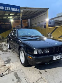 بي ام 525i • ١٩٩٣ • رقم سليمانية