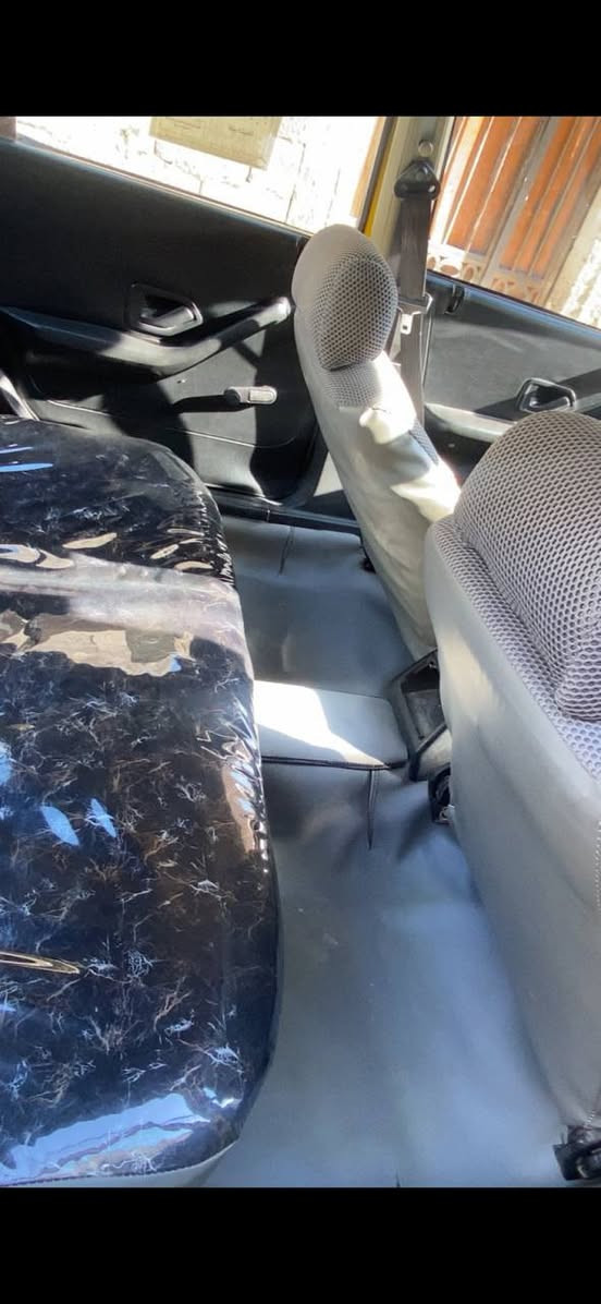 السلام عليكم بيجو روا ٢٠٠٩ كير مكينه خير من الله عوزهه نواعم قليلهه مكاني بغداد الشعب خابرني وبخدمتك***********
