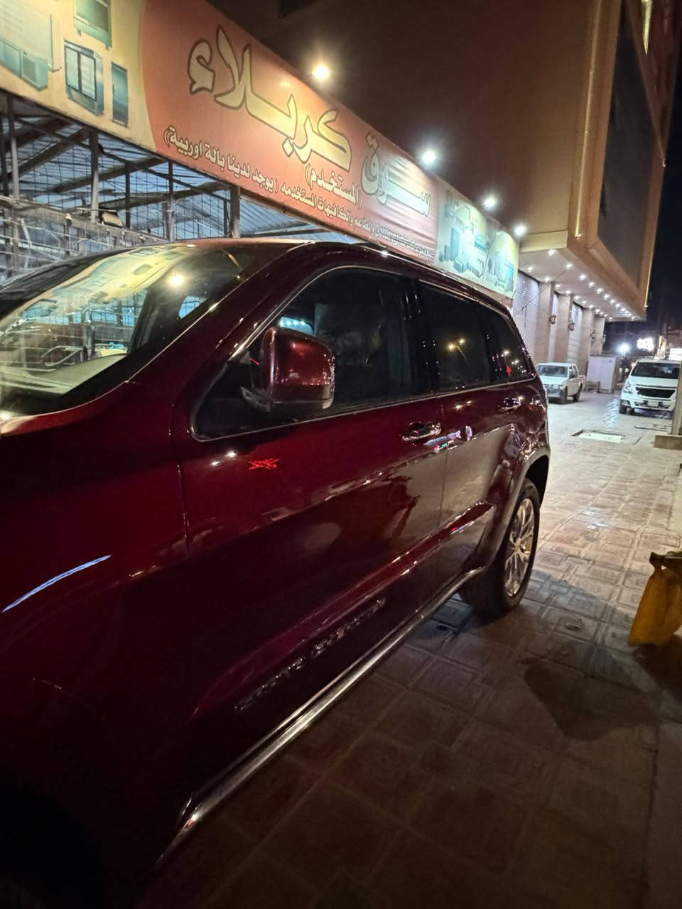 السلام عليكم
جيب سومت  خليجي وكاله هارلم

موديل 2020 

فول مواصفات

 كفالة عامة 

* محرك 8 V 

* تحذير الخروج عن المسار . 

* جگات امامي خلفي .

* دفع رباعي 4x4 

* المقاعد الأمامية كهربائية .

* ذاكرة لحفظ وضعيات الجلوس . 

* المقاعد الأمامية  تبريد وتدفئة . 

* المقاعد الخلفية مع تدفئة . 

* انظمة القيادة .

* نقطة عمياء ..

* مقود السائق كهربائي . 

* تدفئة ستيرن . 

* سقف بانوراما .

* شاشه كبيرة مع نفكيشن GPS . 

* كشافات ضباب بروجكتر زنون . 

* تشغيل عن بعد .

* صندوق كهربائي .

* حساسات أمامية . 

* حساسات خلفية .

* كاميرا خلفية .

* مرايا متحسسه للضوء العالي . 

* محدد سرعة . 

* نظام بريك اوتماتيكي 

*نظام صوت هارمن كاردون

* شاشات 3

* رادارات .

* المسافة المقطوعة 47

* وبعد هواية مواصفات .

———————-

* السعر (340) وبيها مجال 

مكان السيااره كربلاء

***********

سونار السياره موجود ويا صور
