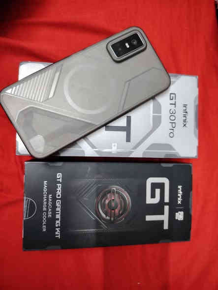 انفنكس جي تي 30 برو
جديد مستخدم فترا قليله
بعدها الزكة مال شركة بي
الغني عن التعريف 
اصدار اندرويد 15
بطارية 5500 
الذاكره 256  
عشوائي 24
كاميرا خلفية 108
امامية 13
ببجي وكافة الالعاب 120 فريم 
كامل الملحقات 
سعر 300 الف 
شراي خاص...
