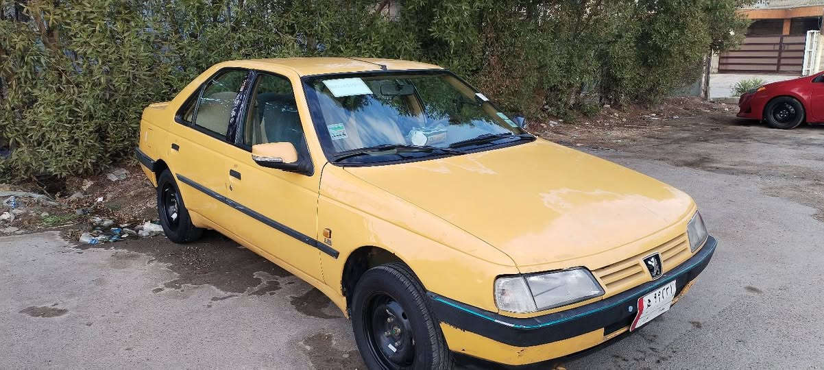 السلام عليكم للبيع بيجو 405 موديل 2017 بيها تبخير بالمحرك السعر 45 وبيها مجال للاتصال *********** مكاني بغداد الحبيبيه
