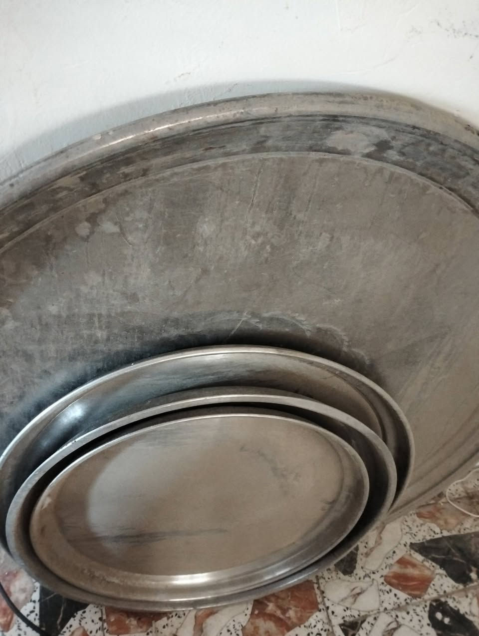 75صينه 50قفل
***********،ملاحضه صينيه الكبيرة سعرها 20من ضمنهم
