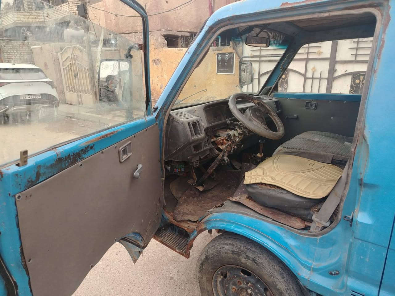 كيا بنكو موديل ،،95 رقم بغداد السيارة رعيهه متوفي. محرك كير اكسن شاصي مكفولات سعر 30وبيهه مجال ***********
