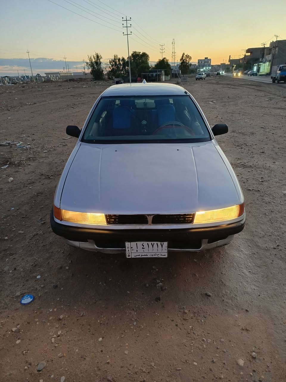 للبيع بسعر مناسب / لانسر ياباني موديل 91 بلاديه بدون ضربه صبغ جماليه / مشروع وطني سنويه ل27. تحويل مباشر كير ومحرك خير من الله صدر نص عمر غرفتها نضيفه / السعر(25)  مكاني تكريت الديوم / ***********
