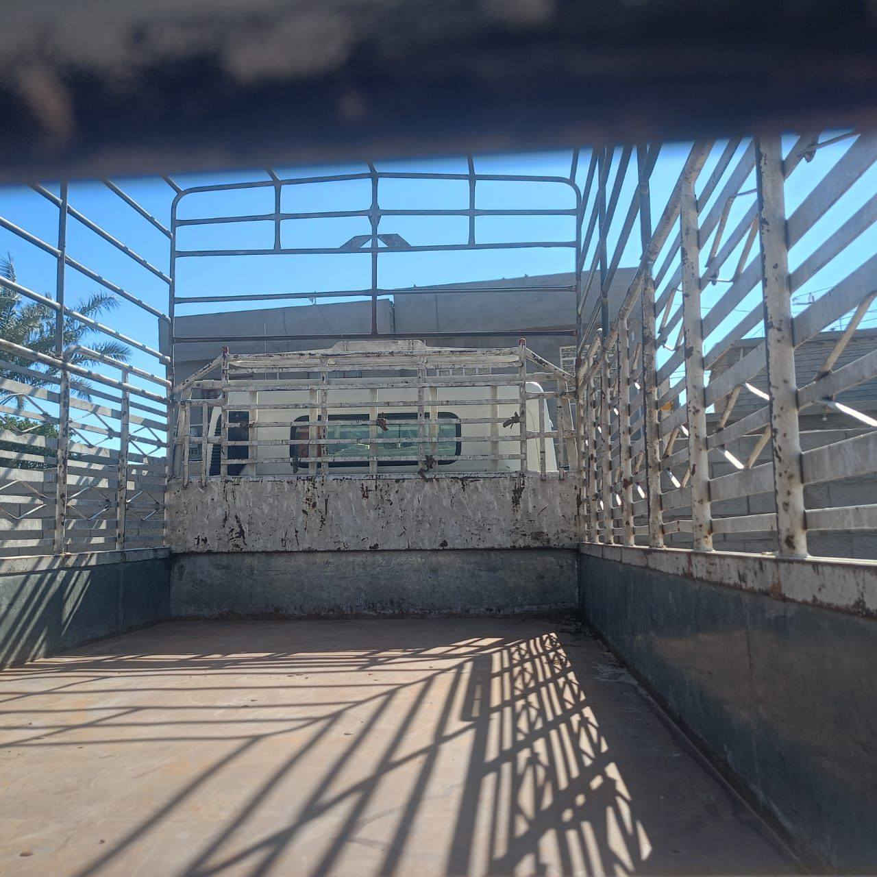 سلام عليكم بدي ول محجر مال كنتر للبيع سعر 20 ورقه وبي مجال *********** اني مكلف بل نشر
