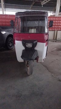 توك توك • للبيع