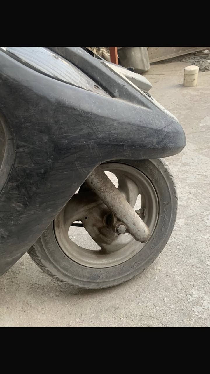 السلام عليكم ماكس 140 كوري دراجه بلاديه مكينه حلوه شلعه ومعدل كهربائياتهة كلهة تشتغل باتري شغال دبلاتهة الاماميه واكفه للأتصال *********** واتساب فقط
