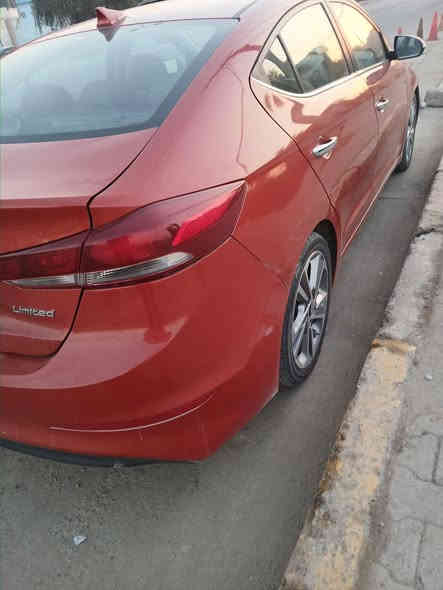 السلام عليكم 
النترا 2017 لمتد فول مواصفات لون مشمشي مميز وارد كندي رقم سليمانيه سنويه لل 2029 تحويل ثاني يوم ماشيه 137KM 
كشنات جلد 
فتحه 
بصمه وترحيب 
4 كشنات تدفئه 
مكينه 2000 دوش 
ويل كب 17 وزوج تاير امامي جديد
مري قلاب بالبك 
تدفئة ستيرن 
3 وضعيات قياده 
رادار 
مثبت سرعه 
شاشه وكاميرا 
كشن السايق كهرباء وخزن ميموري 
السيارة بيها صبغ جوه الرقم الخلفي وصور الحادث والسونار موجودات بالمنشور 
السعر 125 
للاستفسار:***********
اتصال فقط مكلف بالنشر
