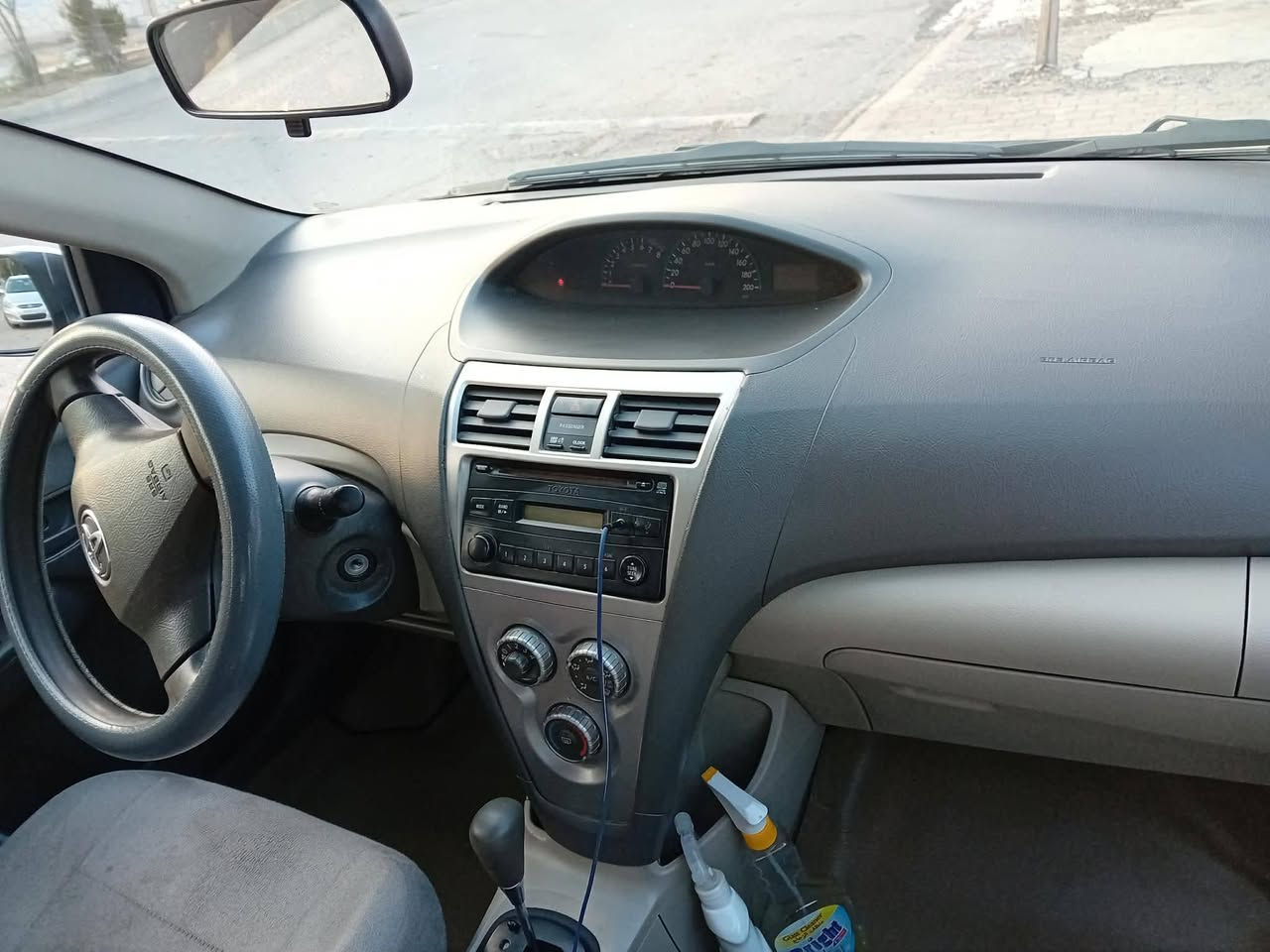 TOYOTA yars مودیل 2010
جاملغ لای سەکن گودڕاوە دەرگای دواوە بۆیاغە خلیجی مواسەفات کاملە سعر ٨٨
***********
