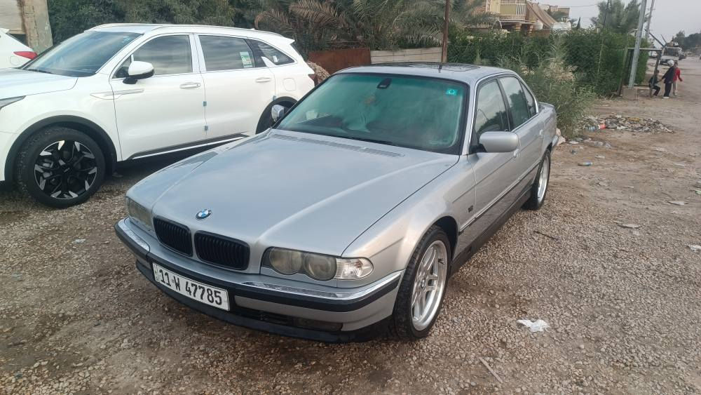 السلام عليكم بي ام 735i
موديل 95محدث 2000
متوازي على بيعتها السعر$ -103-$
سياره فول مواصفات 
اي استفسار اتصل 
مكاني بابل القاسم 
***********
*********** حلة, بابل
