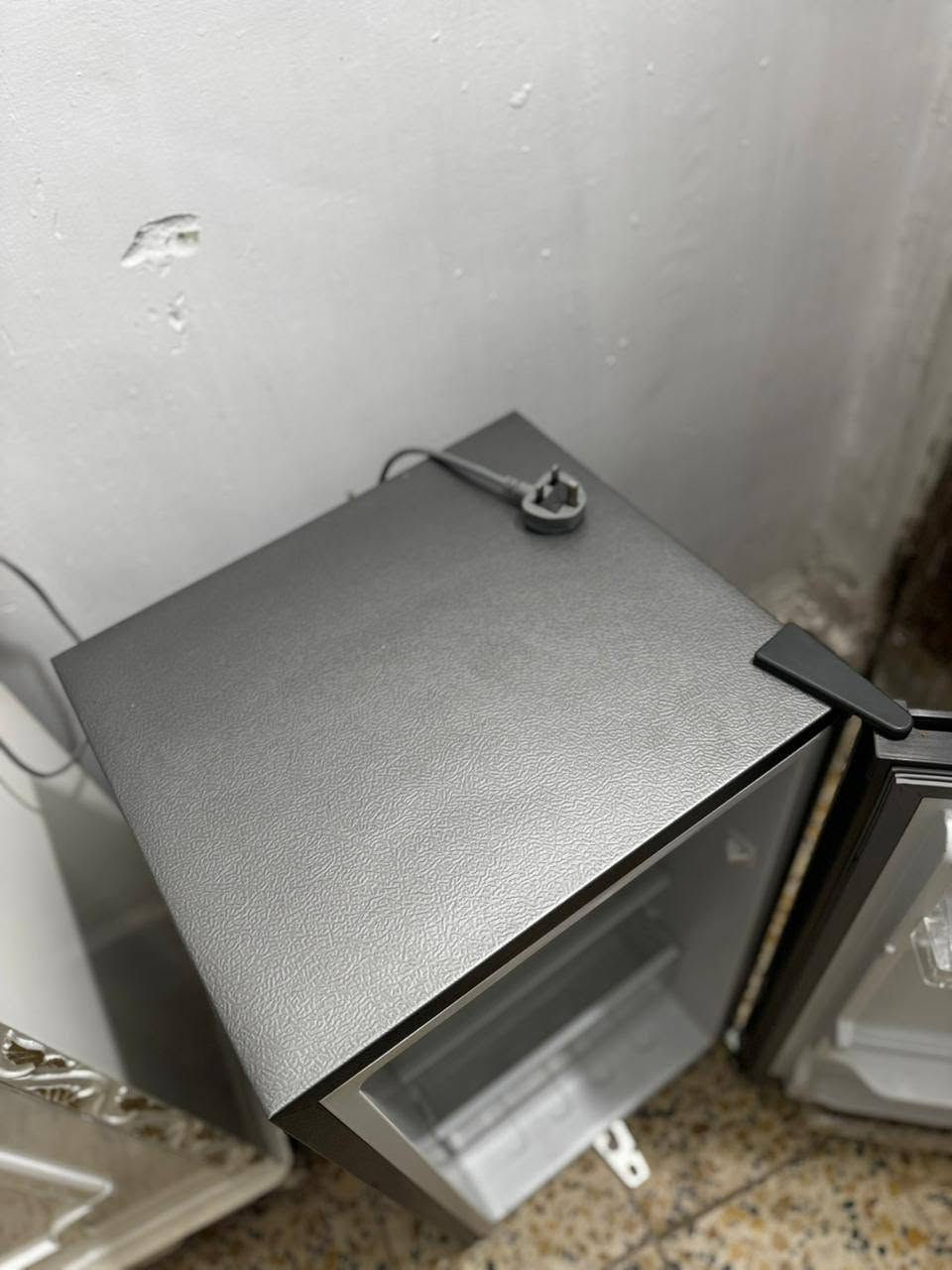 ثلاجه صغيره لبيع جديد استخدام قليل سعر 125 حي جهاد بغداد


**إذا كنت صاحب هذا الإعلان وتريد حذفه لأي سبب، رجاءا أرسل رسالة إلى الدعم الفني**