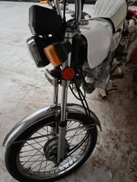 دراجة • بأوراق • سيد خلدون ١٩