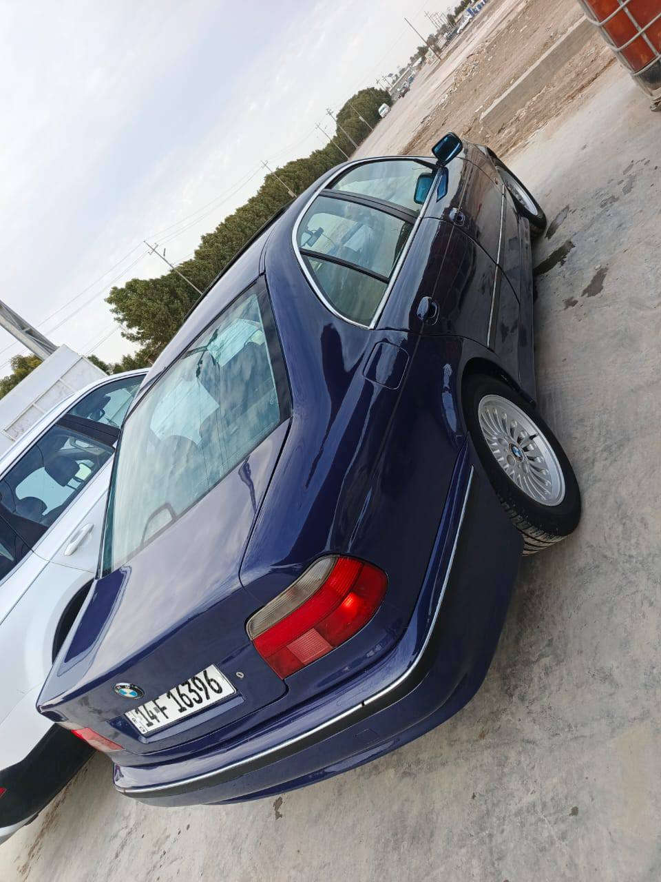 السلام عليكم شباب
Bmw e39 
محرك 28 دبل فانوس 
موديل 1999 بسمي 
كما واضح بالصورة السيارة حلوة رقم بصرة بسمي السعر 80 
***********
واهلا وسهلا
