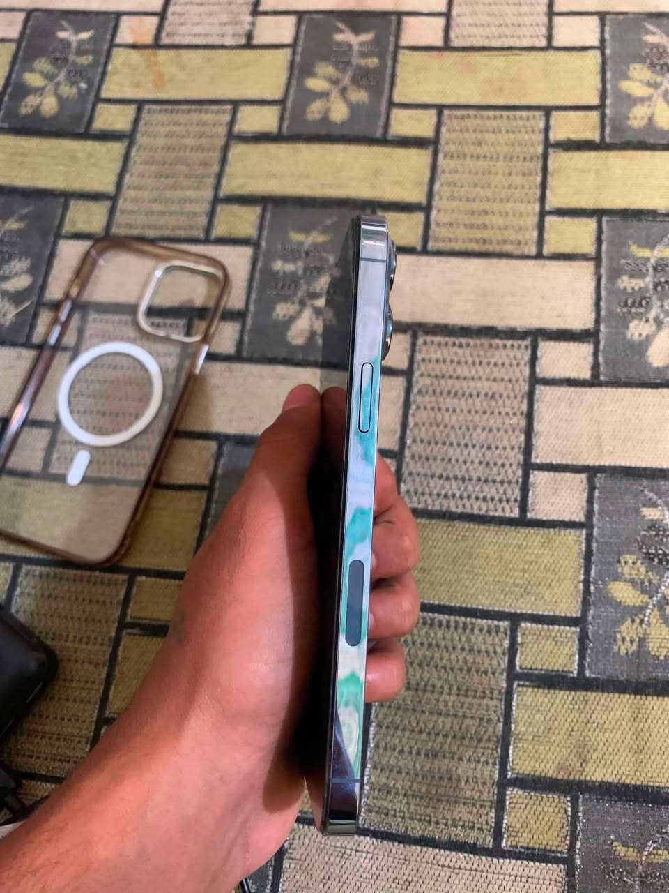 سلام عليكم ايفوان 13برو ماكس ذاكره١٢٨ جهاز مبدل شاشه وبطاريه نوعيه زينه وبي فطر بل شاشه مثل ماموضح مامئثر عل لمس نهائياً للبيع او مرواس بجهاز واخذ فرق للبيع سعره ٤٧٥ وبي مجال مكاني سدة الهنديه ***********

