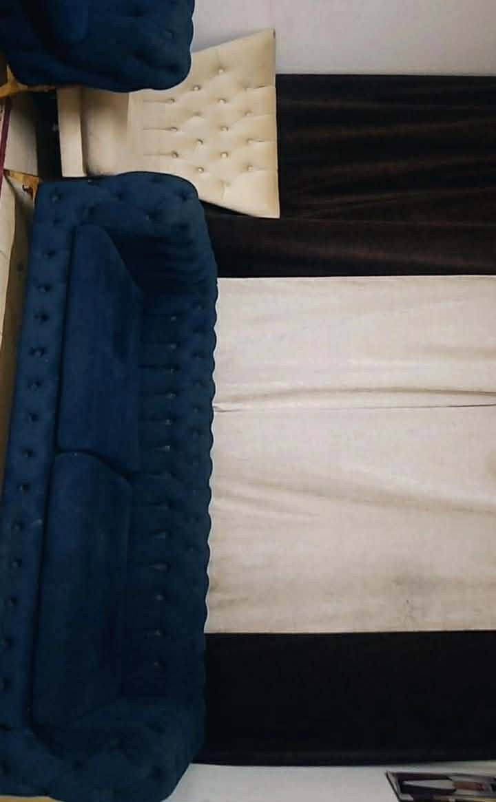 تخم تركي ٨ مقاعد السعر ٢٥٠


**إذا كنت صاحب هذا الإعلان وتريد حذفه لأي سبب، رجاءا أرسل رسالة إلى الدعم الفني**