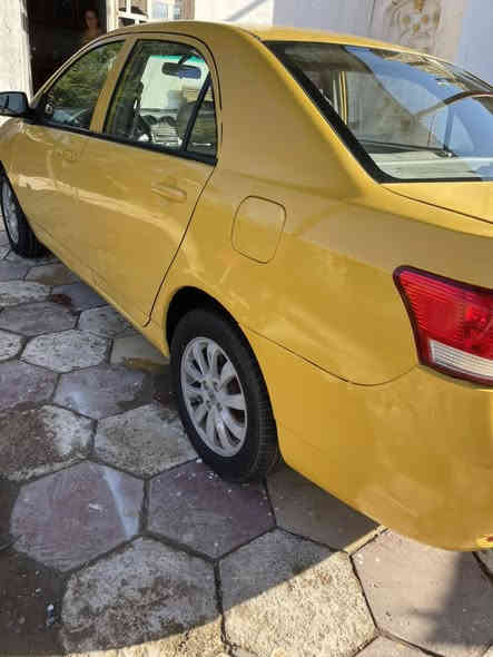 السلام عليكم بي وايدي مودل ١٣كير عادي سنويه ل ٢٨ثاني يوم مداوري بيها رشات صبغ مال خياسات الحدادين ٩٠بل  مئه كير جيداً جدا  مكينه ببس الصبح بدايه بخار سعر ٣٨وبيه مجال قليل حك الجيه الرقم *********** الاستفسار اتصال ع رقم
