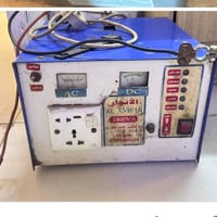 عاكسة الأنوار للبيع ما مفتوحة. ٤ أمبير .. رايدها ٧٥ ألف. ٠٧٧٠٩٧٣٧٤٤٠ ....