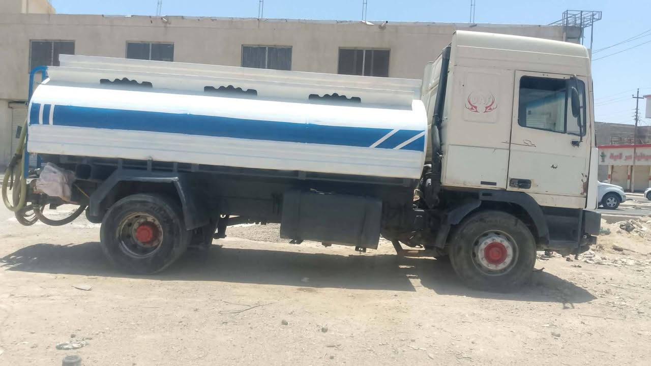 السلام عليكم دنكر داف مديل 95البيع رقم بغداد تانكي 14طن نضيف محرك وكير خير من الله مكان بصره ***********
