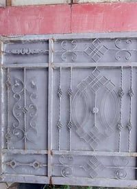 باب نضيف طول 190 عرض195 تكمه قوي الحديد القديم  عنواني بغداد مدينة الص...