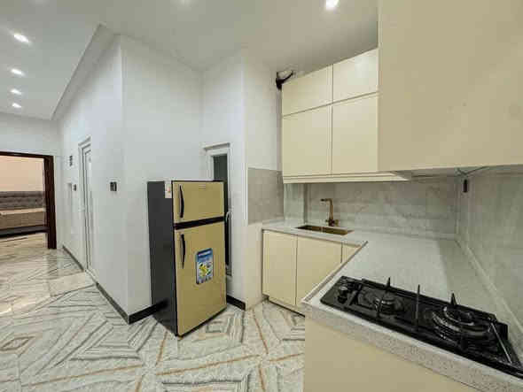 ✨ عرض نهاية السنة – شقق الساقي للبيع ✨

📍 الموقع: كربلاء – شارع ميثم التمار قرب جسر المشاة الجديد
🚶‍♂️ يبعد عن حرم الامام الحسين فقط 10 دقائق مشي
---
🏡 مميزات الشقق:

🌞 نظام طاقة شمسية – كهرباء 24 ساعة

❄️ يشمل سبالت عدد (2)

🔐 نظام أمان + سكيورتي

🍽️ مطبخ مؤثث بالكامل

📏 المساحة: 65 متر
---

📌 للتواصل والاستفسار:
📞***********
