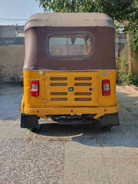 سلام عليكم تكتك 2020رقم نضيفه
تكتك كله بلاديه لا صبغ لا معجون دوس ما معمره السعر ٧وربع 
***********
