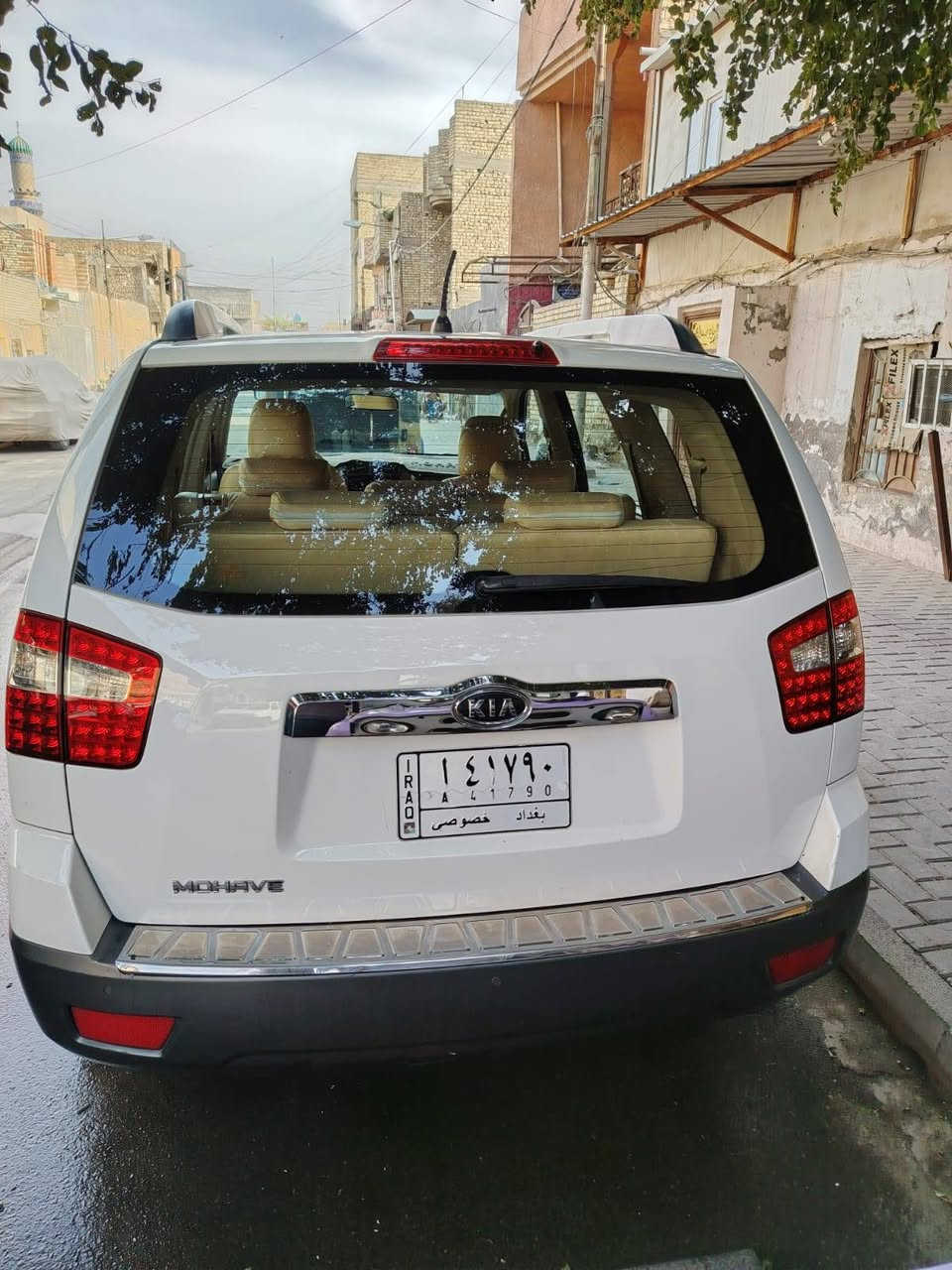 سلام عليكم مهافي البيع موديل 2012بيهه صبغ كد شبر بل جاملغ المامي كير ومكينه مكفولات  سعر 135مكاني بغداد مدينت الصدر ***********
