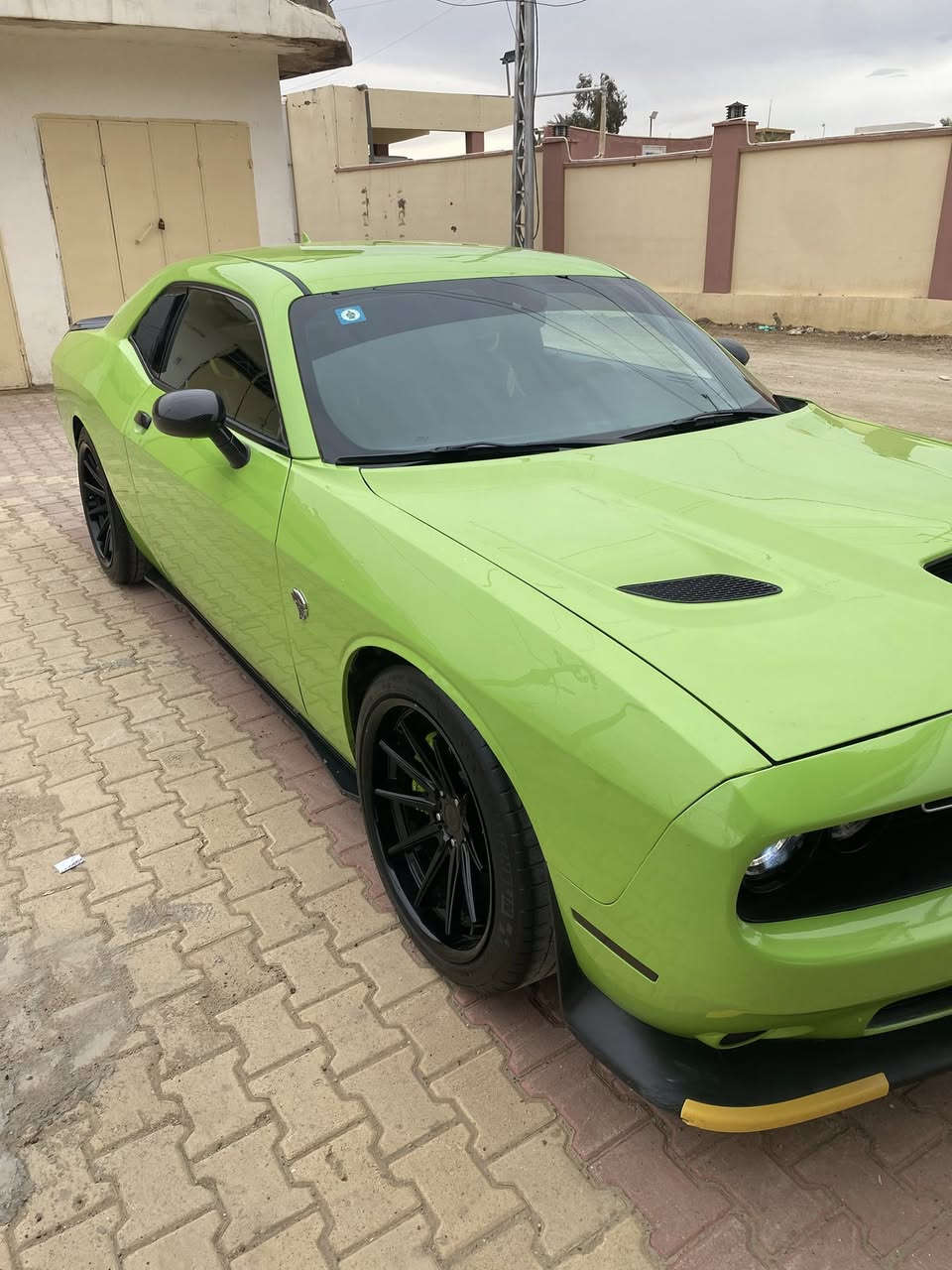 يالله
سلام عليكم جالنجر لون تفاحي مميز  مديل 2015  سكات باك SRTللبيع 
اومراوس
مكينه 6400
ماشيه 80 ميل 
كشنات تدفئه تبريد ستيرن كذالك
نقطه عمياء
داخل كله كاربون
ولف حماوه ريسنك
درع مكينه
فجوج برمبو 6 بستم
سياره فول هوئيات
تخم تاير جديد جواها 
صوتها طربب
حادثها مثل مال موضح بالصور جاملغ خلفي وامامي كلير
سياره بدون ايرباك جديده سياره بمعنى الكلمه
الي بخاطره سياره اني خادم 
مكانها الانبار 
***********
