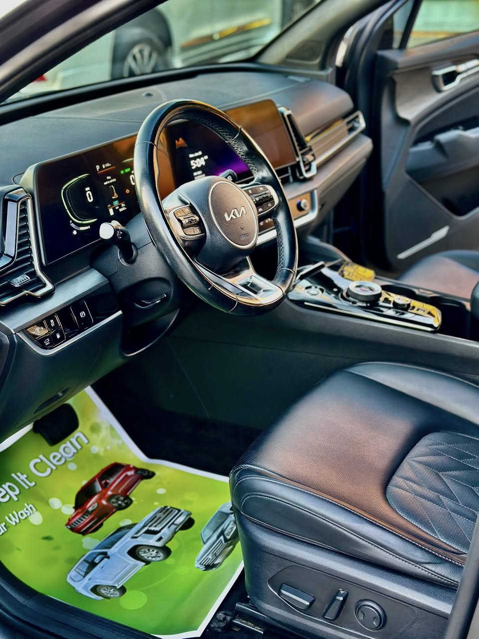 ‏#اللون مميز جدا بلاك كري المطفي
‎‏2023 Kia Sportage X Line

‎ كيا سپورتاج  2023   plug in Hybrid

‎يعني تكدر تستخدم سياره كانما سياره كهربائيه 

‎وتكدر تستخدمها  نظام الهجين 

‎وتكدر تستخدم نظام الوقود 

‎ وتبريد ثلج     

ماشيه56

‎فول  موصفات    

‎مواصفاتها :

‎1-بنوراما

‎1-بصمة  

‎3-شاشة كبيره على طول دشبول 

‎4-كاميرا دوارة 

‎5-رادارات / رادار امامي /رادار جانبي /رادار خلفي

‎6-حساسات خلفي 

‎7-خرائط نظام كيا مفعل بيها اصلا 

‎8-كشنات تدفة‏ 

‎9-كشنات جلد .

‎10-دفع رباعي  نضام جبلي وثلجي وترابي

‎11-نزول منحدرات                                                    

‎12-كشنات كهرباء

‎13-تبريد قطعتين 

‎14-اوتوهولد 

‎15-ويل كروم 

‎16-مسجل ناطق مفعل

‎17-بلوتوث USB ابل كار بلاي والاندروير . 

‎18-حاجب ليد

‎19-نقطه عمياء

‎20-مراة تعتيم

‎21-اشاراة بالمراياة الجانبيه                                     

‎22-فول تحكم ستيرن                                             

‎23-كير ماوس                                             

‎24-اوتو بريك                                                        

‎25-بريك بصمة                                                       

‎26-زنون + Led

‎27-شحن اللاسلكي                                                            

‎28-‏داخل اسود جلد 

‎29-نضام قياده أيكو + سبورت + نورمل

‎30-مثبت سرعه

‎31-تحديد مسار والقياده الاليه 

‎32-دمامات صوت  

‎33-لايت بلادي Led +  زينون ‏دبل زينون اصلى . 

‎34-رادار الخطوط البيضاء 

‎35لايتات اربع عدسات + ليد 

‎‏36-شاشة إلكترونية

‎37-تشغيل عن بعد 

‎‏AUTO HOLD-38

‎‏39-Auto start

‎40-منفذ شحن في المقاعد الأمامية

‎41-تبريد منفصل السائق عن الراكب مع دكتات تبريد خلفية. .

وبعد كومه مواصفات بيها مكان سياره بغداد حي العامل

***********
