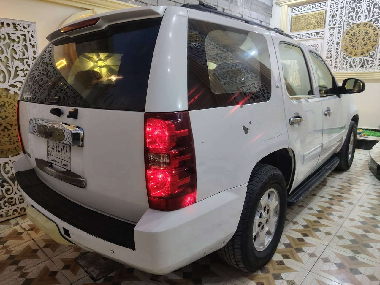 تاهو ابتر مديل ٢٠٠٧ وارد خليجي دواخل بيجي اصل طبله مكفول من ضربه وتبديل مكينه ٥٣٠٠ واكير حداديه تخم تاير سنتر لوك تبريد ثلج ثلاث قطع مرايات شفط حساسات خلفيه شاشه تحكم ستيرن سياره جاهزه رقم البصره مشروع وطني.   سعر ١٥٥ الاتصال على هذا رقم ***********
