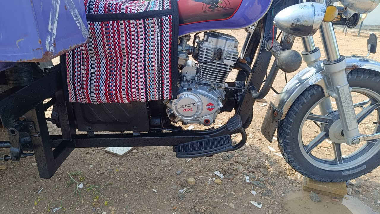 السلام عليكم ستوته للبيع موديل2022أوراق اصوليه ركبه مكفوله شاصي مكفول كهربائيات كله جديد مكينه مامفتوحه  ستوته ماناقصه اي شي السعر 1850 وبيه مجال مكانه حله قرب العلويه شريفه بنت الحسن ***********
