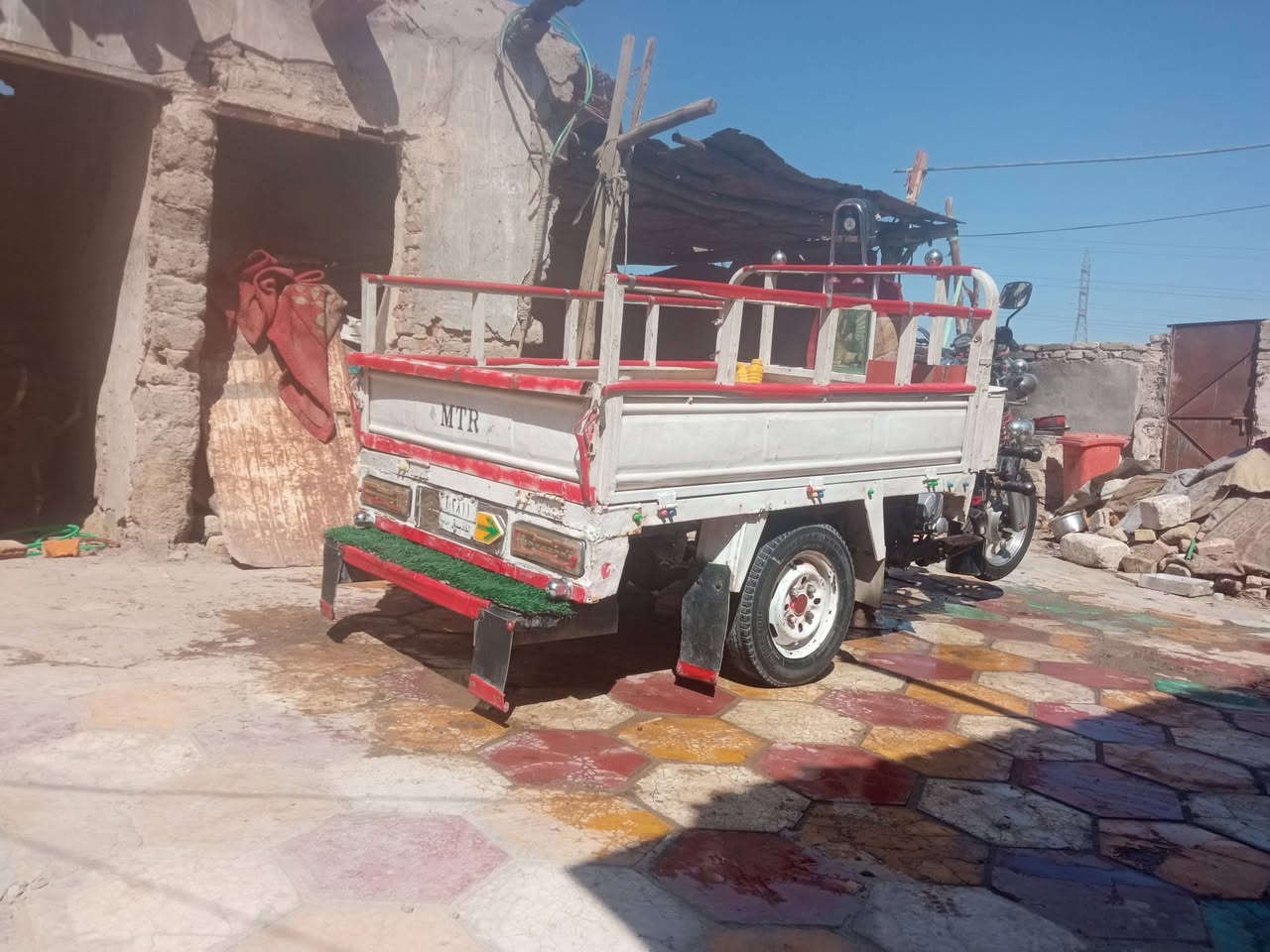 ستوتة MTR للبيع موديل 12 مكينة 2023 تخم تاير 
رقم وسنوية وراعيها موجود مداور شوكت ماتريد، السعر مليون 450


**إذا كنت صاحب هذا الإعلان وتريد حذفه لأي سبب، رجاءا أرسل رسالة إلى الدعم الفني**