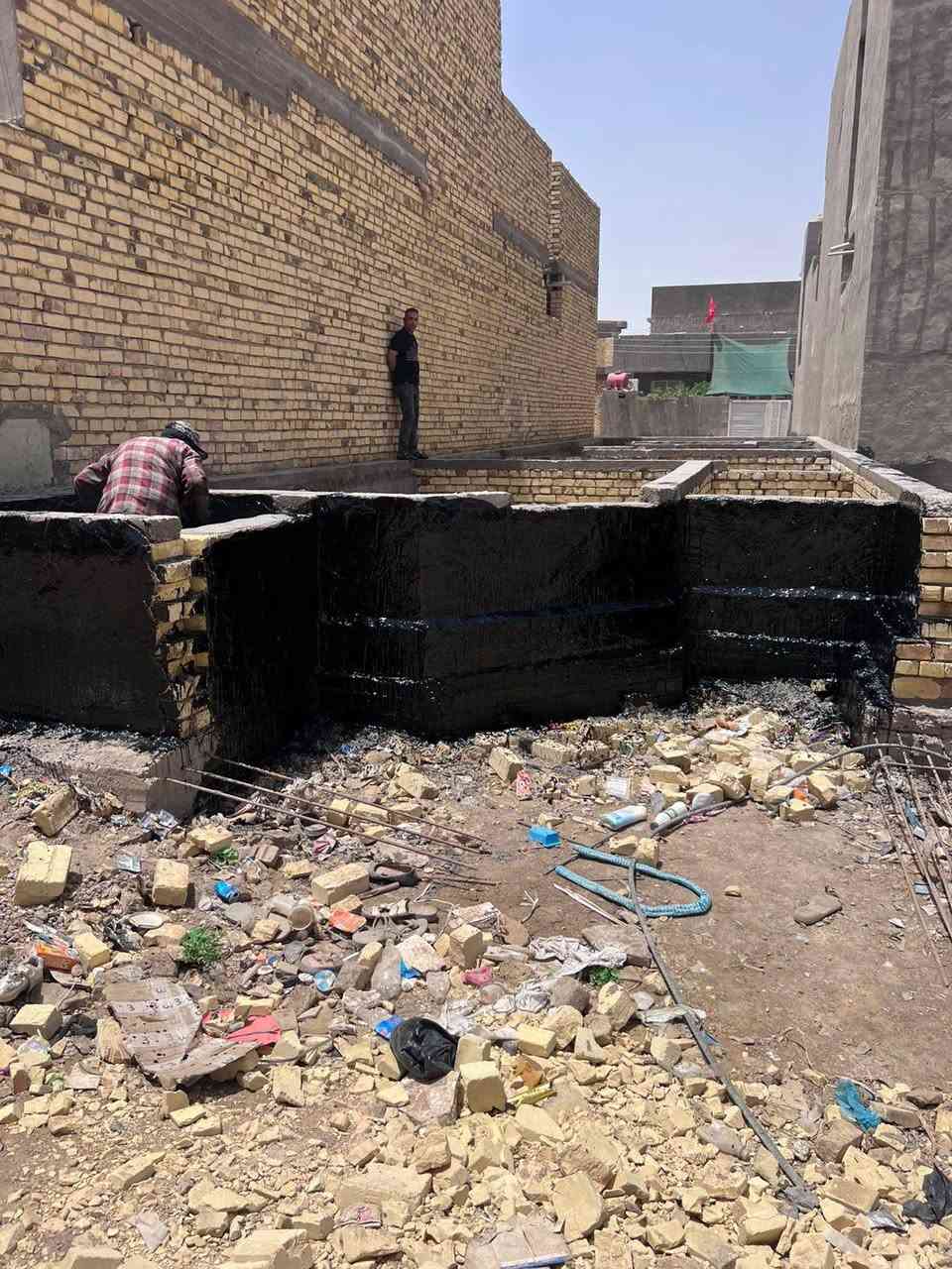 السلام عليكم  هيكل مسقف في التاجيه في 8  للبيع معملته كامل التقديم على قروض الاسكان / رقم القطعه 8191 في المربع الذهبي / ***********
