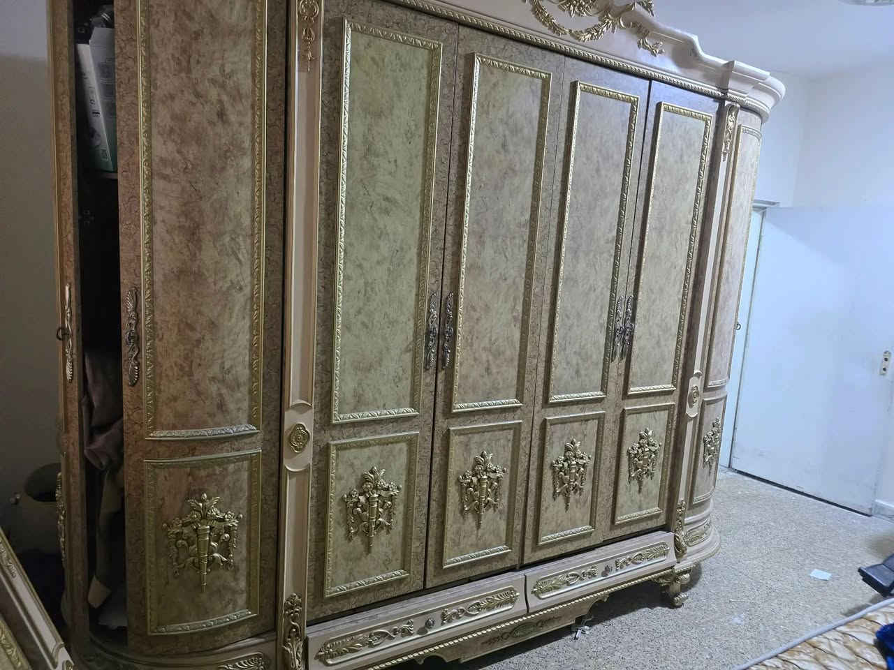 غرفه ماليزيه كامله  ب١٥٠ مكان شهداء البياع


**إذا كنت صاحب هذا الإعلان وتريد حذفه لأي سبب، رجاءا أرسل رسالة إلى الدعم الفني**