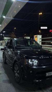 السيارة اعلى فئة بلمواصفات الموديل :2010 8سلندر بدون سوبر الضرر :قطعتي...