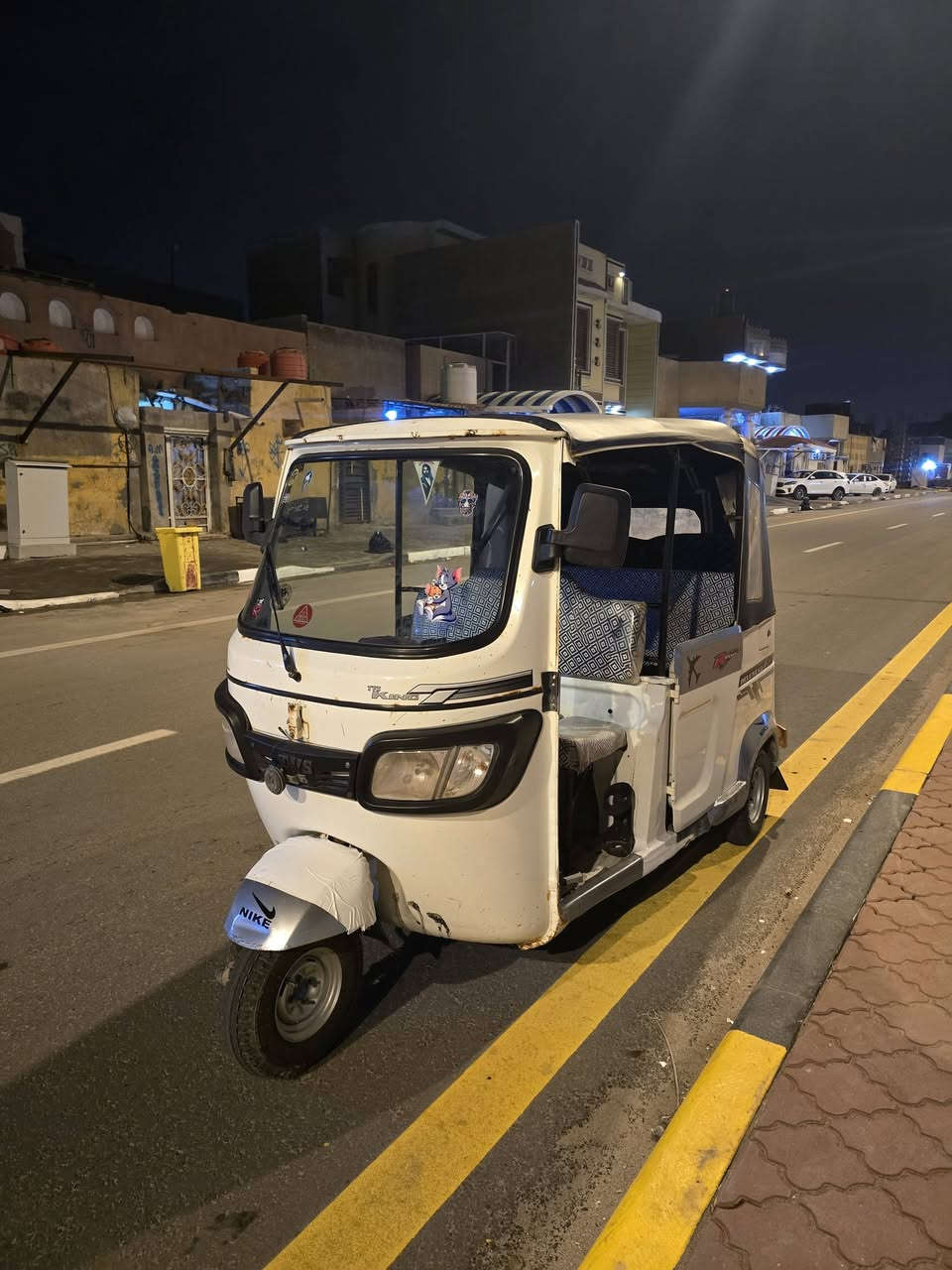 السلام عليكم تكتك البيع 2023 رقم وسنويه  تكتك حلوه وجديده تكتك مكينه كفاله بس والفات مبدله شركه وسعر 6 و800 وبيه مجال ومكاني البصره 
الحيانيه شارع 60 وهاذ رقمي ***********ʻ
