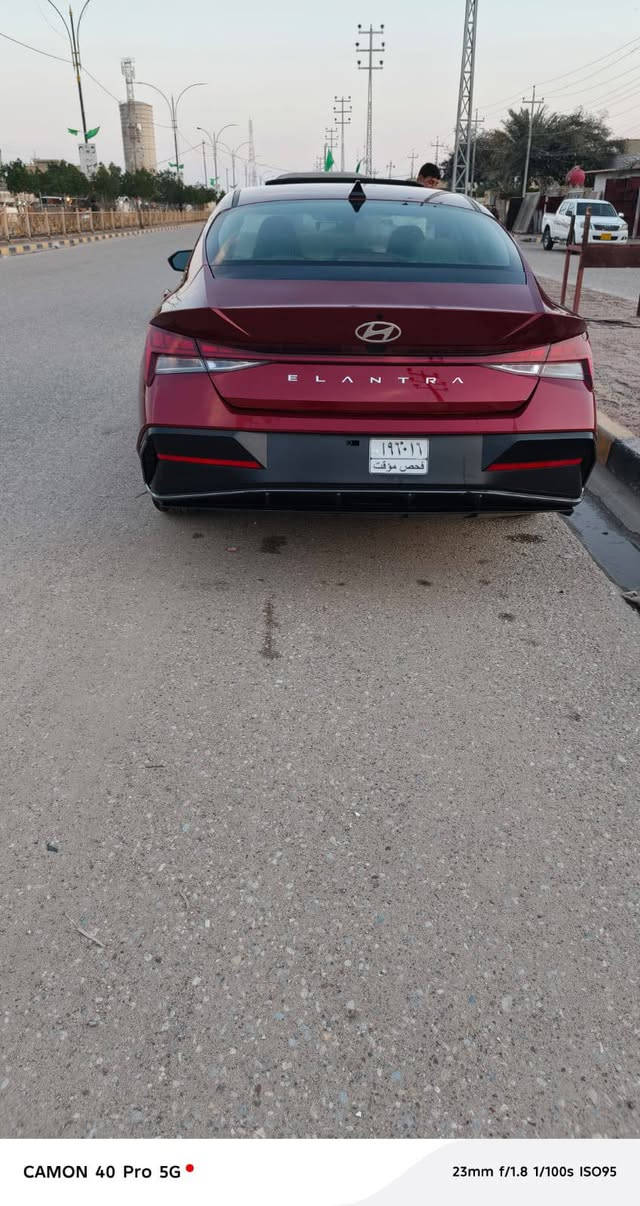 سلام عليكم للبيع النتره موديل 24 رقم ميسان مكينه 2000دوش وارد امريكي بيه الجاملغ  والبنيد تعمير بدون تبديل سياره جاهزه فول مواصفات بصمه تنته تشغيل عن بعد قياده ذاتيه تحديد مسار شاشه متصل كامره دواره فول سياره السعر 150 وبيه مجال بسيط رقمي *********** عمارة, ميسان
