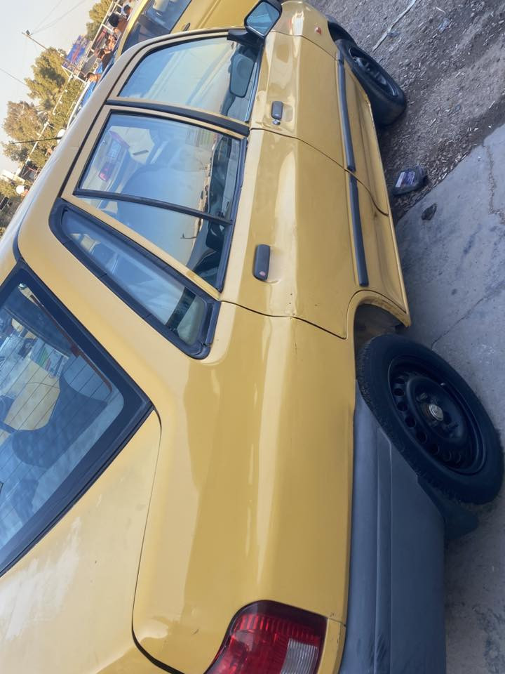 سلام عليكم سايبا موديل 2013 حداديه جديده وكهربائيات كلها شغاله كشرها كله بلادي ونضيف بيها فقط جاملغ مبدل 
كير وكلج جدد محرك بي تبخير فقط للبيع السعر 28$ وبيها مجال بسيط مكاني بغداد البياع 
***********
