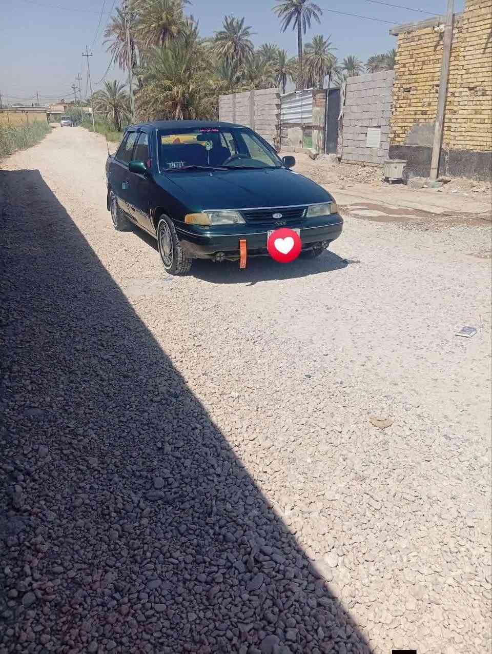 السلام عليكم 
كيا سيفيا موديل 1993 محرك 2000 مسكر 
كير عادي 
5 تايرات جدد 
دواخل نضيفه 
كهربائيات شغاله كيجات بانزين وحماوه كله شغاله 
لايت سطب لايت شغال 
سياره مصبوغه ما عدا القماره بدون ضربه الجماليه
  تبريد عايز كمبريسر 
رقم بغداد مداور مباشر
مكان بابل الهاشميه 
السعر 30 وبيها مجال قليل ***********
