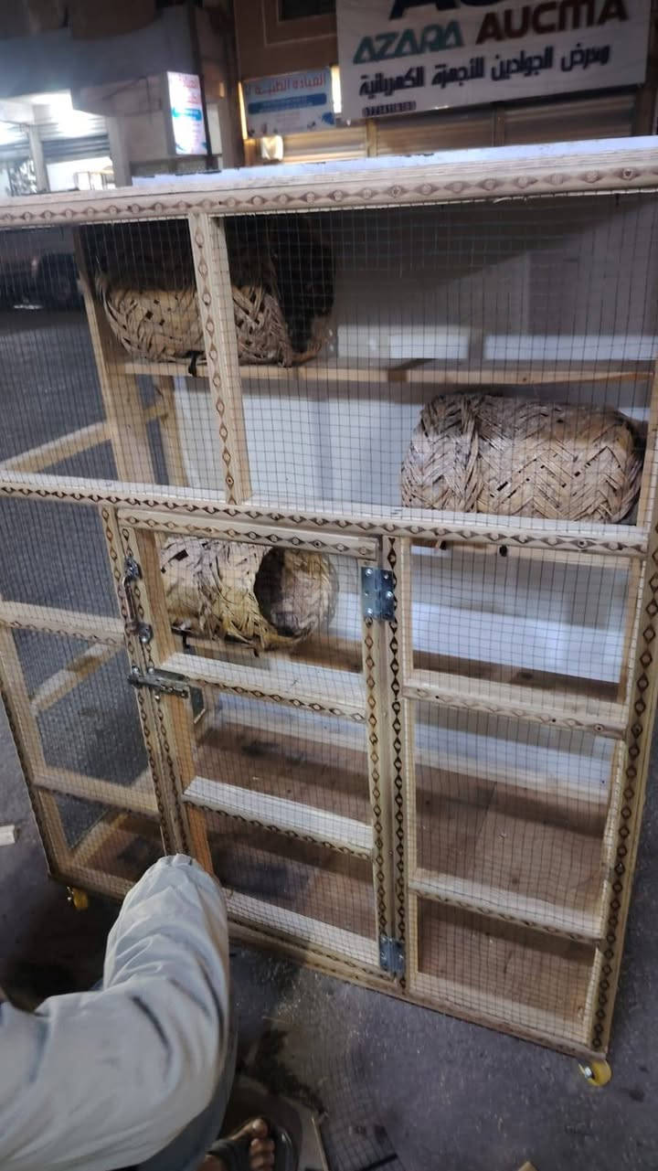 برج البيع نضيف  شغل درجه أوله
ارتفاع   120
العرض  100
نزال  ٦٠
***********
