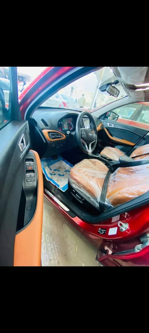 السلام عليكم 
شيري 
( تيكو 7 )
موديل 2020 
ماشيه82.000 Km 
المواصفات
بصمه 
بانوراما 
كشنات كهرباء 
كشنات تدفئه 
كشنات جلد لونين 
شاشة 
خمس كامرات 
داخل قرميدي 
تحكم ستيرن جهتين 
لد امامي 
لايت زنون 
بلوجكتور 
ويل كب كروم 
مري شفط كهرباء 
حساسات امامية + خلفية 
بلوتوث + اوكس 
قطعتين تبريد 
 

(السيارة رقم بغداد حره ) 
ملاحظة: السيارة  مكفوله كفاله عامه .
السعر: 120 وبيها مجال بسيط...
للاستفسار
***********
