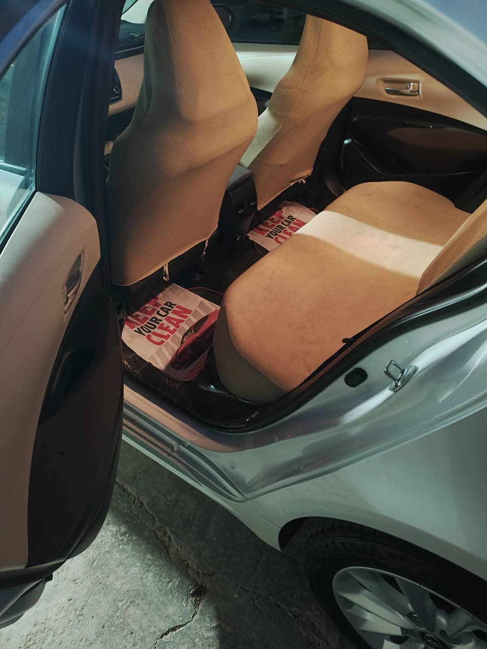 سلام وعليكم كورلا سازز خليجي
موديل 2022 ماشيه 58كيلو
رقم أربيل بسمي 
سونار كدامكم 
الموصفات معروفه 
فول مواصفات عده الفتحه 
مكانها بغداد 
كير مكينه تبريد صدر مكفولات 
تخم تأير جديد 
السعر 165
الاستفسار***********
