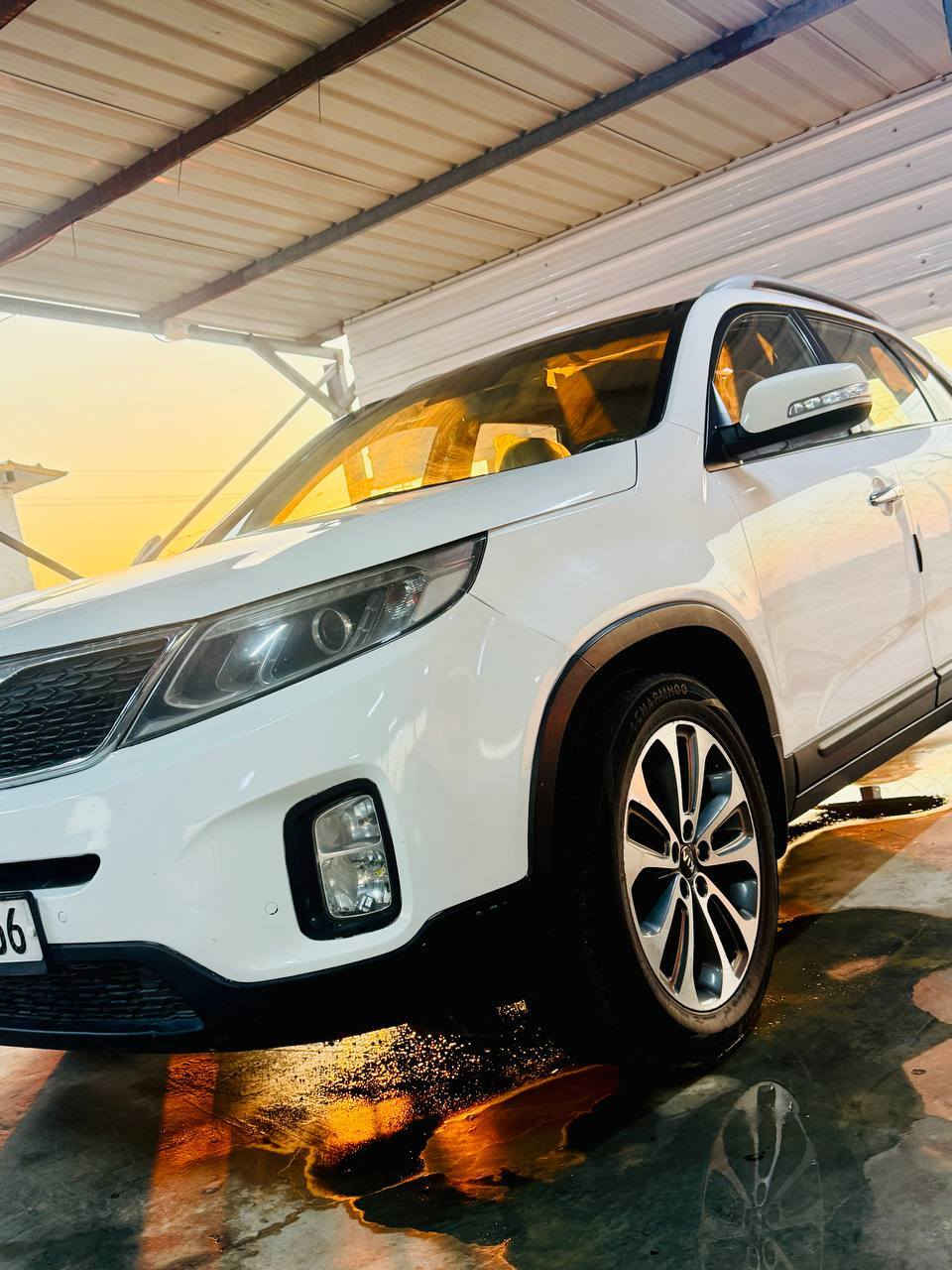 السلام عليكم
كيا سورنتو خليجي 2014 رقم بغداد انكليزي بأسمي 

فول مواصفات ٦سلندر سبعه راكب اشاير بالمري ومري شفط حساسات خلفيه بصمه تشغيل مع بصمه ابواب كشنات جلد يدات نيكل ٣قطع تبريد بنوراما تحكمات ستيرن ويل كب مكفوله كفاله عامه ماعدا بارد بالجاملغ الامامي وشويه صبغ بالباب 

مكينه خير من الله فقط كازكت مبدل بيه  كير حداديه تخم تاير كله جديد ماشيه ١٨٠ كم

 مكاني الديوانيه قضاء عفك    السعر ١٨٥وبيه مجال 

رقمي ***********
