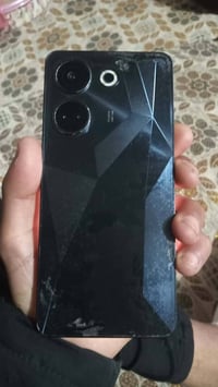 تكنو ٢٠ برو • ٢٥٦ • رام ٨+٨