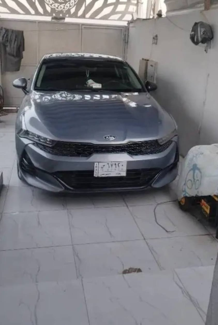 السلام عليكم سياره كي فايف معوقين باقي عليه سنه وصير حره راعيه موجود وباي وقت يسوي وكاله من أهل الشعب رقمه بغداد
حادثه كما موضوع بصوره ابيعه حزام سعره ١٣٠  مكينه 1600تيربو  مرفوع كازكت حتى ما دك دوانز
رقم الهاتف ***********
بيع او مرواوس بأقل سعر اريد فرق اخوان الله يجفيكم الشر عندي عمليه الي تعجبه يتصل وبخدمته
السلام عليكم سياره كي فايف معوقين باقي عليه سنه وصير حره راعيه موجود وباي وقت يسوي وكاله من أهل الشعب رقمه بغداد
