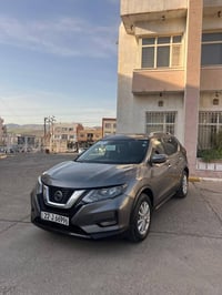 نيسان روج • ٢٠١٩ • ماشي ٨٠٠٠٠