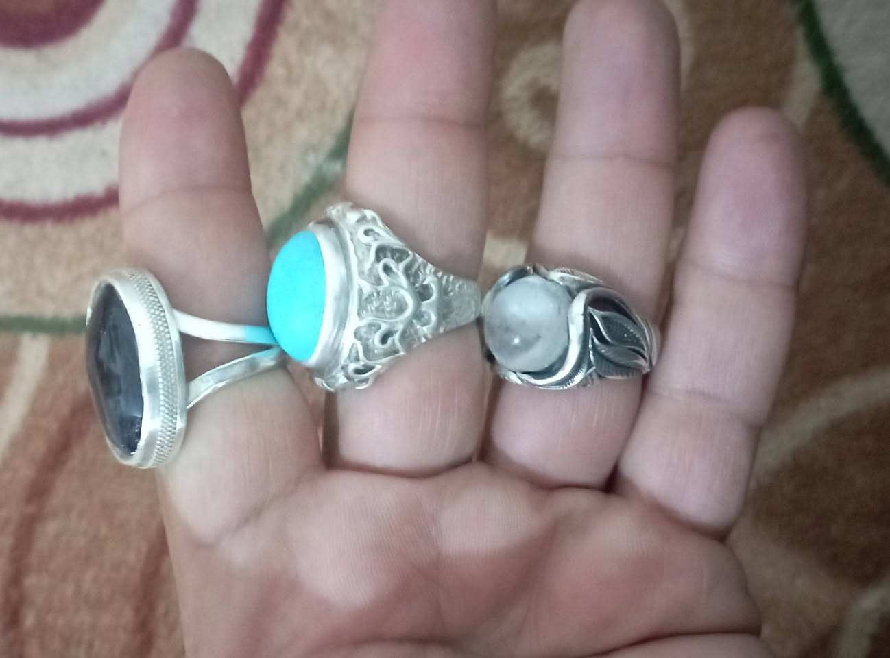 اخر ٣ حلويات عنوان بابل سعر ١٥٠ الخاص مفتوح أو الاتصال ***********
