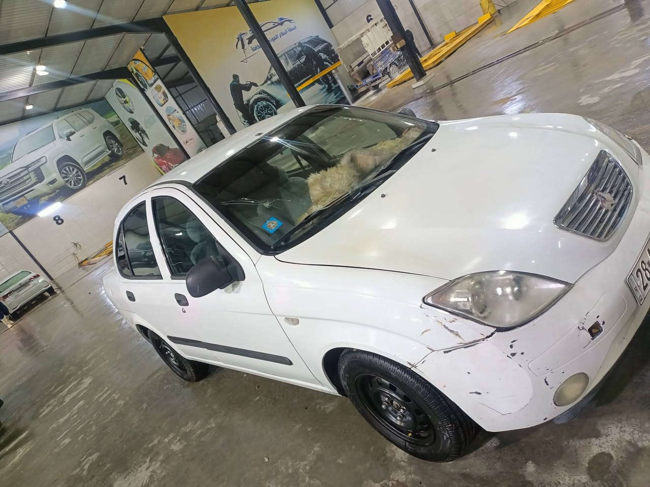 سلام عليكم
تايبا 2014 نجف انكليزي
كير مكينه مكفولات
تبريد تدفئه
السياره مكفوله من الضربه بيه بس دحجات 
السياره عوزه بس حداديه الكدام
سنويه لل 30
السعر 38وبيه مجال 
***********
