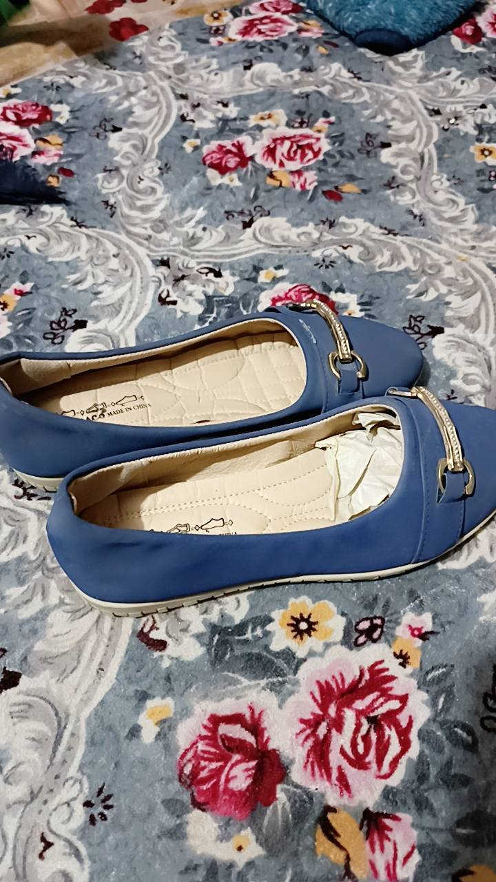 احذيه جديد مامستعمل بس واحد بيهن مستعمل


**إذا كنت صاحب هذا الإعلان وتريد حذفه لأي سبب، رجاءا أرسل رسالة إلى الدعم الفني**