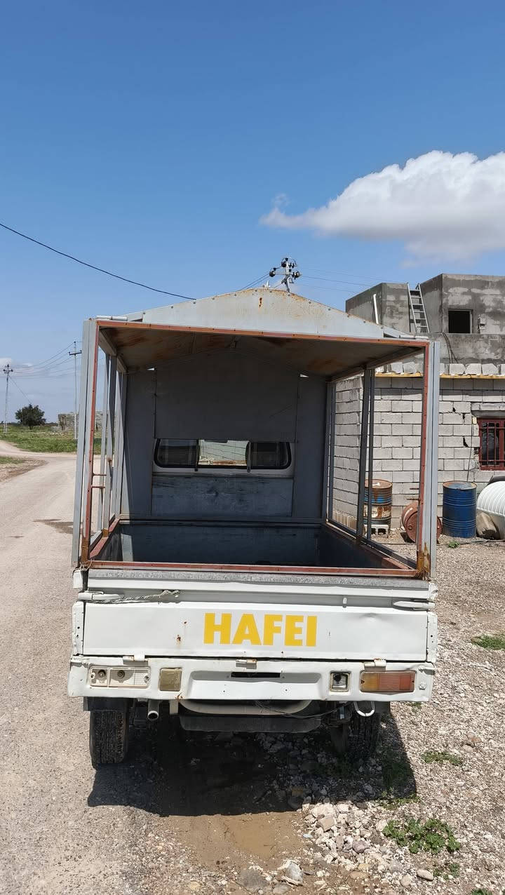 سياره هيفه موديل 2011 للبيع
اوراقه كاملة السعر 23 $ للاستفسار ***********
القفص مالته يتقفل بالكامل
